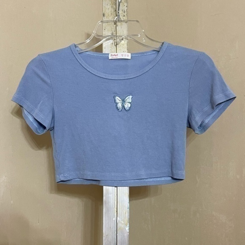 ROMWE light blue ribbed cropped butterfly tee sz medium